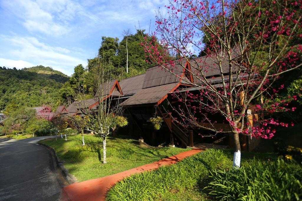 Fang Angkhang Nature Resort מראה חיצוני תמונה